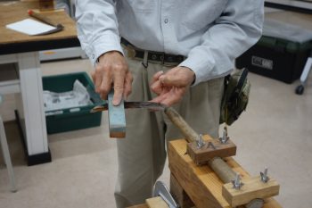 鎌の研ぎ方講座(4/11)