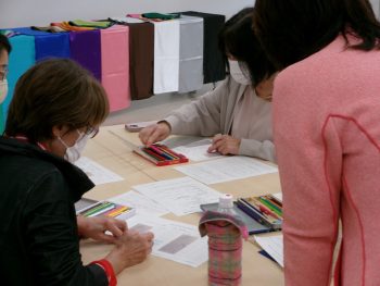 カラーで知る「これから」の服えらび(4/5)